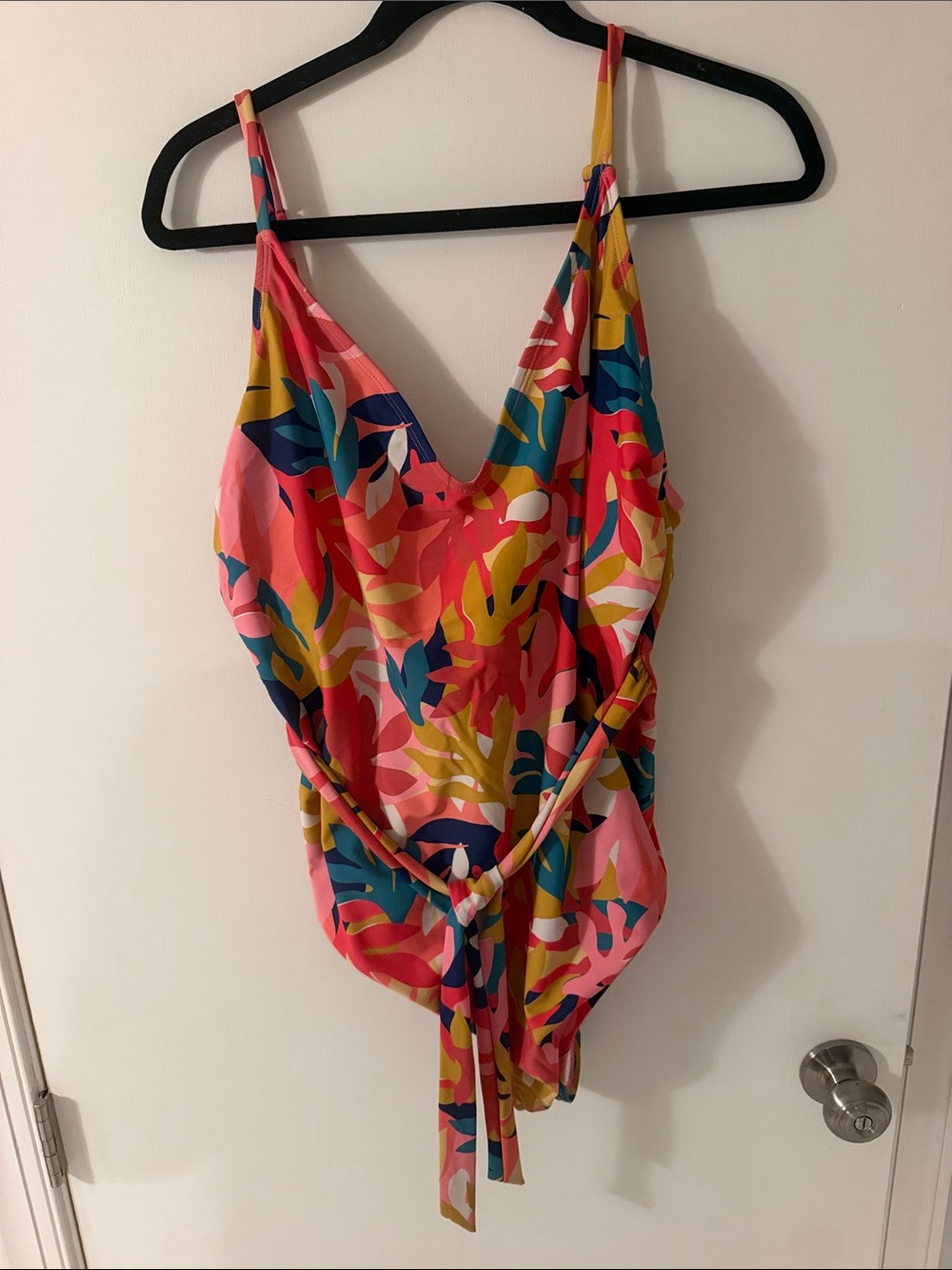 Tropical Floral One-Piece Swimsuit in Pink Multi